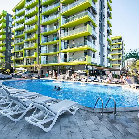 Sunway - Pool & דירה