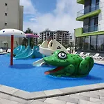 Sunway - Pool & Năvodari