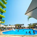 Sunway - Pool & * Năvodari