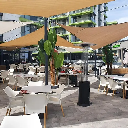 Sunway - Pool & Năvodari